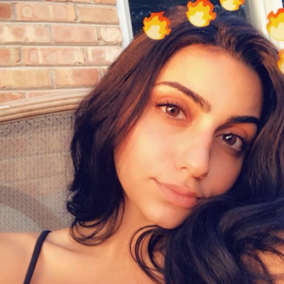 Meet the Posher Other - Meet your Posher, Michelle